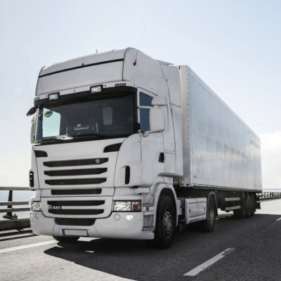 L'immagine decorativa rappresenta un camion L'immagine decorativa rappresenta un camion